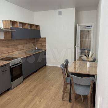 Сдается 1-комнатная квартира, 46 м²