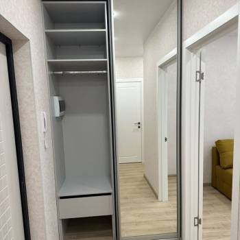 Сдается 1-комнатная квартира, 42 м²