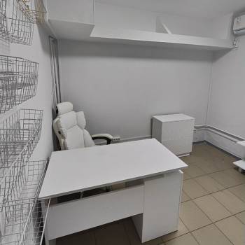 Продается Нежилое помещение, 11 м²