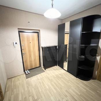 Сдается 1-комнатная квартира, 53,6 м²