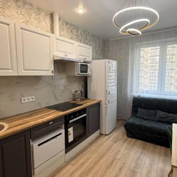 Сдается 1-комнатная квартира, 37 м²