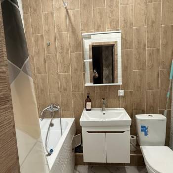 Сдается 1-комнатная квартира, 37 м²