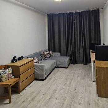Сдается 1-комнатная квартира, 37,4 м²