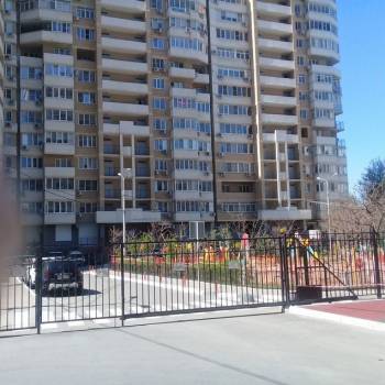 Продается 1-комнатная квартира, 48 м²