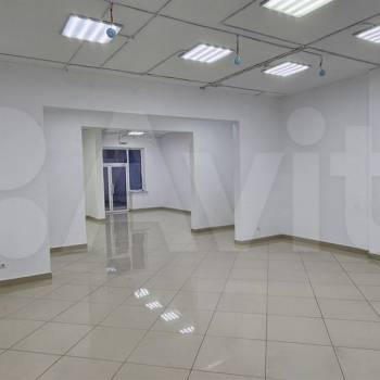 Сдается Нежилое помещение, 135 м²