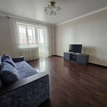 Сдается 2-х комнатная квартира, 70 м²