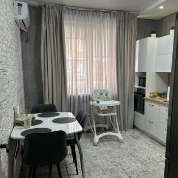 Продается 2-х комнатная квартира, 76 м²