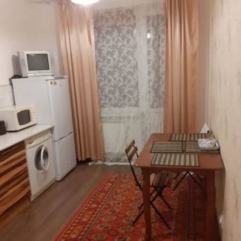 Сдается 1-комнатная квартира, 36 м²