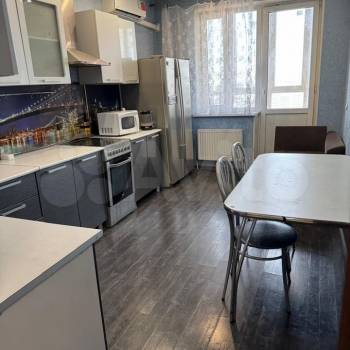 Продается 2-х комнатная квартира, 61,7 м²
