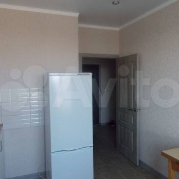 Сдается 1-комнатная квартира, 39,8 м²