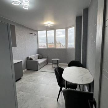 Продается 1-комнатная квартира, 38 м²