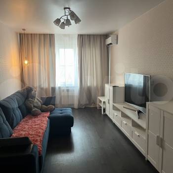 Сдается 2-х комнатная квартира, 64 м²