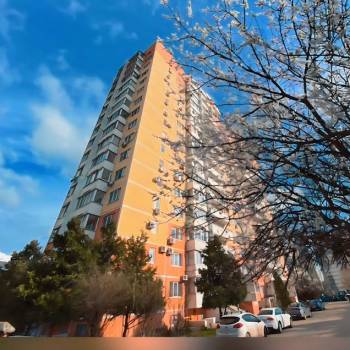 Продается 1-комнатная квартира, 43,7 м²