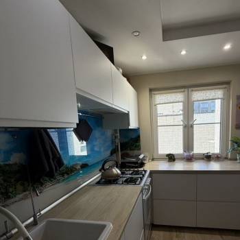 Продается Многокомнатная квартира, 74,4 м²