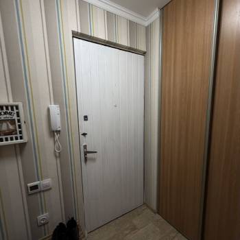 Продается Многокомнатная квартира, 74,4 м²