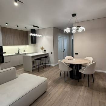 Продается 3-х комнатная квартира, 79,3 м²