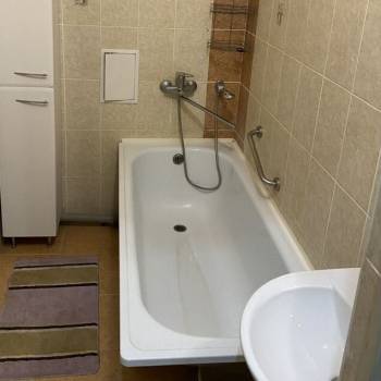 Продается 2-х комнатная квартира, 60 м²