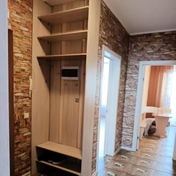 Сдается 2-х комнатная квартира, 65 м²