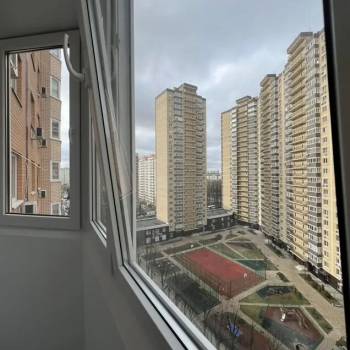 Продается 1-комнатная квартира, 29,9 м²