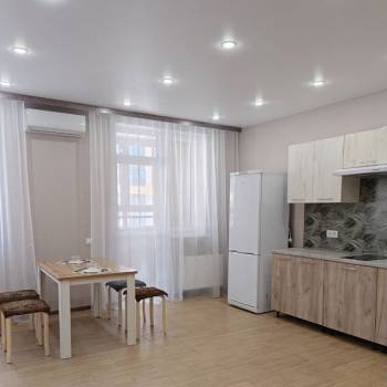 Сдается 1-комнатная квартира, 52 м²