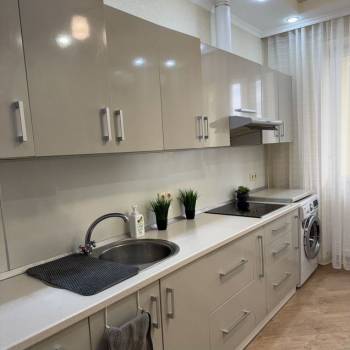 Сдается 1-комнатная квартира, 43,4 м²