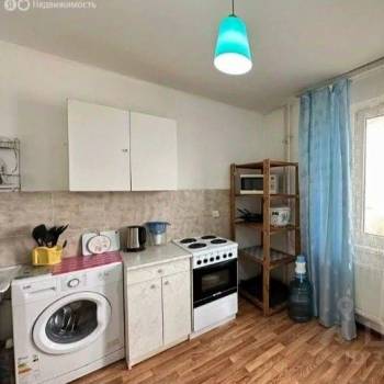 Сдается 1-комнатная квартира, 37 м²