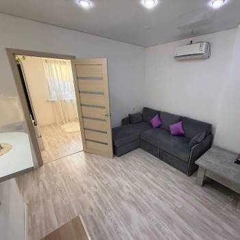 Продается 2-х комнатная квартира, 43 м²