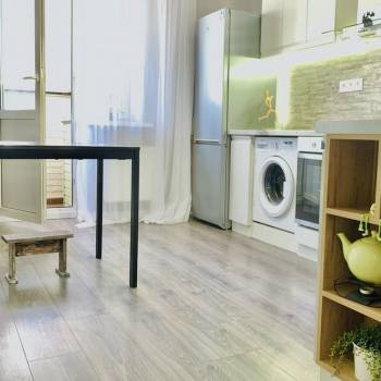 Продается 1-комнатная квартира, 39 м²