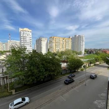 Продается 1-комнатная квартира, 39,3 м²