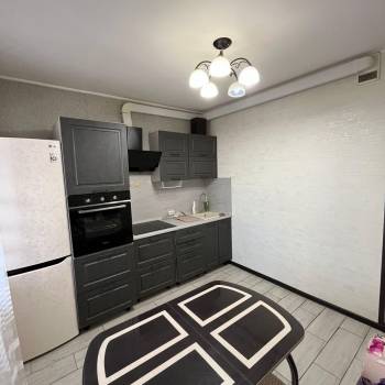 Продается 1-комнатная квартира, 39,3 м²