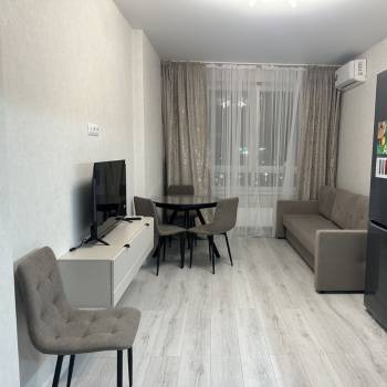 Сдается 1-комнатная квартира, 41 м²