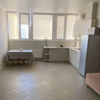 Сдается 1-комнатная квартира, 35 м²