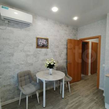 Сдается 1-комнатная квартира, 38 м²