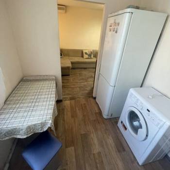 Продается 1-комнатная квартира, 28 м²