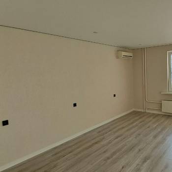 Сдается Многокомнатная квартира, 80 м²