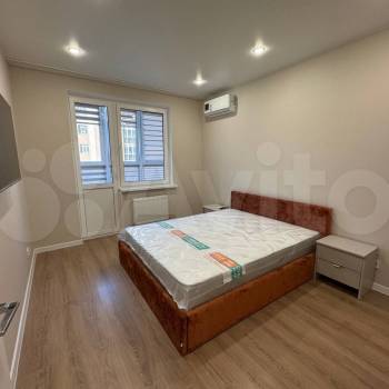 Сдается 1-комнатная квартира, 40 м²