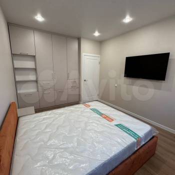 Сдается 1-комнатная квартира, 40 м²