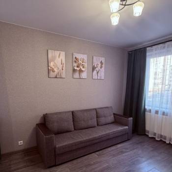 Сдается 1-комнатная квартира, 38 м²