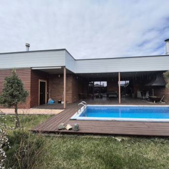 Продается Дом, 169 м²