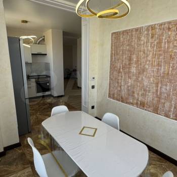 Сдается Многокомнатная квартира, 82 м²