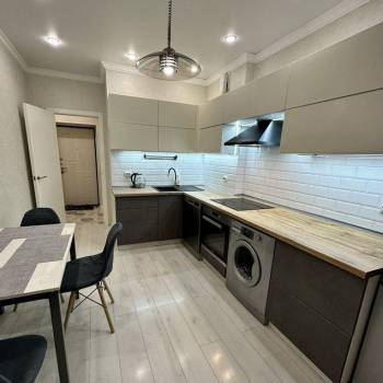 Сдается 1-комнатная квартира, 39 м²