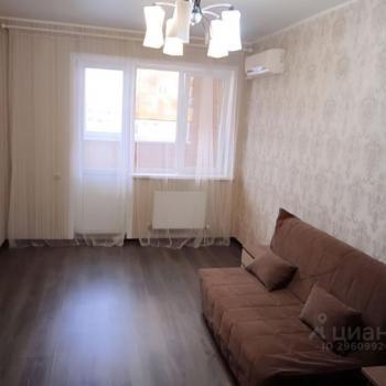 Сдается 1-комнатная квартира, 40 м²