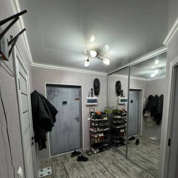 Продается 1-комнатная квартира, 40 м²