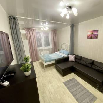 Продается 1-комнатная квартира, 42 м²