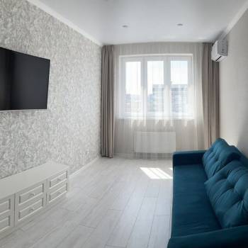 Сдается 1-комнатная квартира, 40 м²