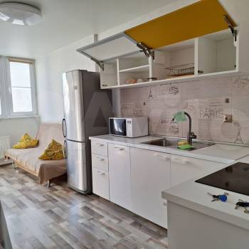 Сдается 1-комнатная квартира, 37 м²