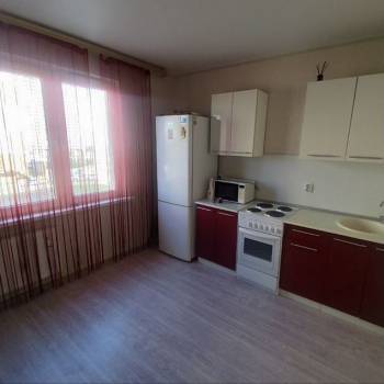 Сдается 1-комнатная квартира, 39 м²