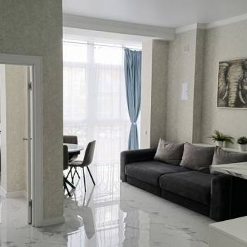 Продается 1-комнатная квартира, 50 м²