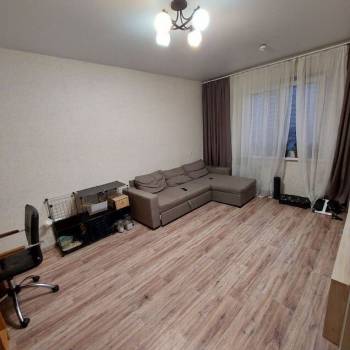 Сдается 2-х комнатная квартира, 53 м²