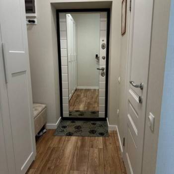 Продается 1-комнатная квартира, 45 м²